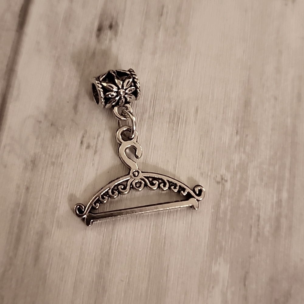 Hanger Charm Tibeten alloys full of Closet whimsy